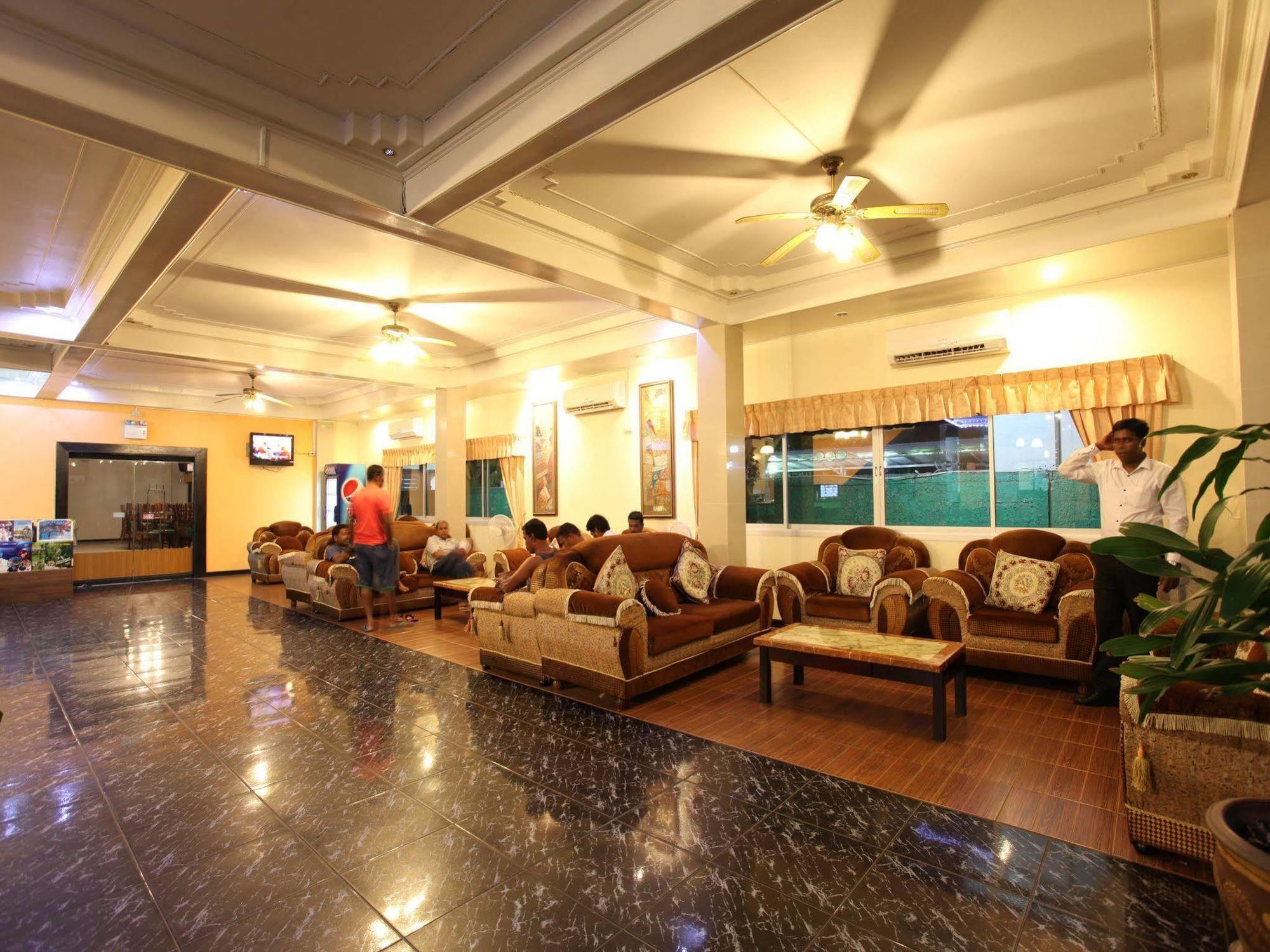 Home Pattaya Hotel Eksteriør bilde
