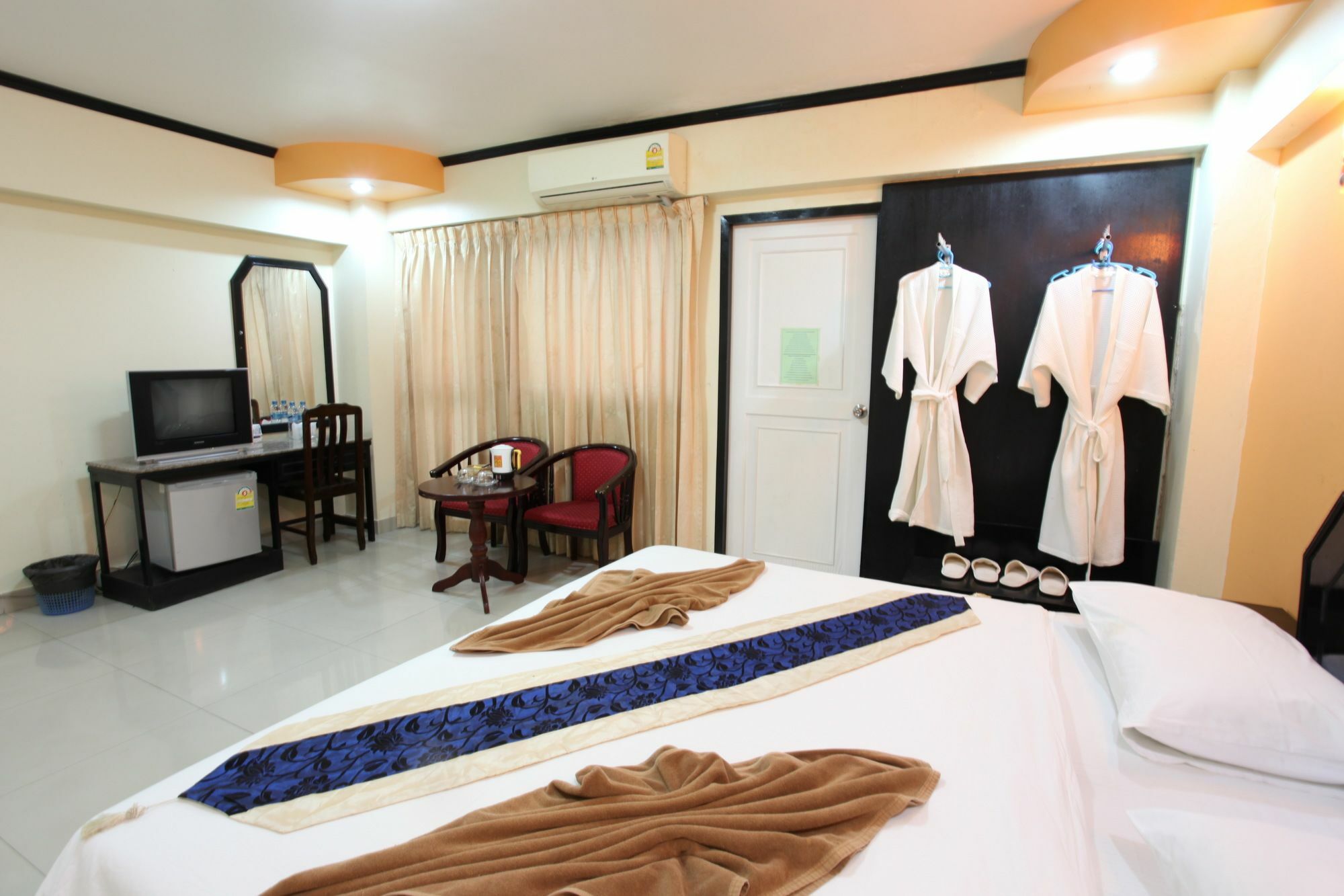 Home Pattaya Hotel Eksteriør bilde